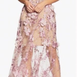 Dress The Population Sidney Deep V-Neck 3D Lace Gown Sz L. $328 MSRP . NWT